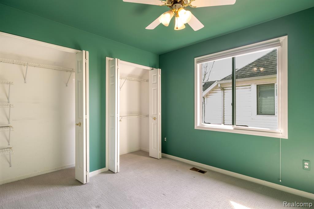 43331 HERRING Drive, Clinton Twp, MI 48038 — Photo 30