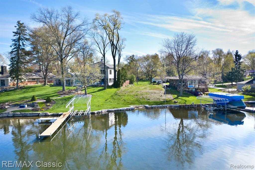 2191 Shankin Drive, Wolverine Lake, MI 48390 — Photo 19