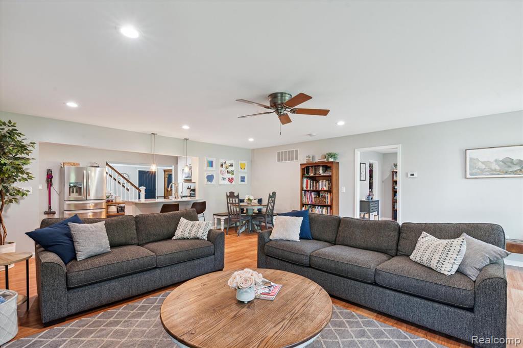 421 Ash Street, Carleton, MI 48117 — Photo 20