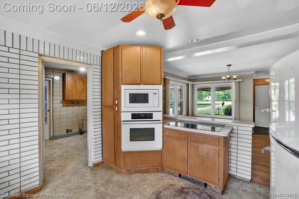 8245 Fenton Road, Grand Blanc, MI 48439 — Photo 14