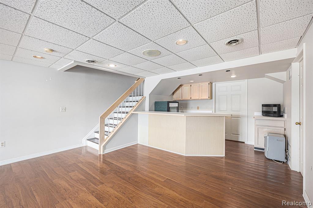 584 Cambridge Way, Bloomfield Hills, MI 48304 — Photo 24