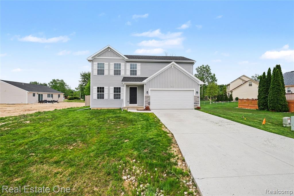 2273 Apple Tree Drive, Burton, MI 48519 — Photo 2