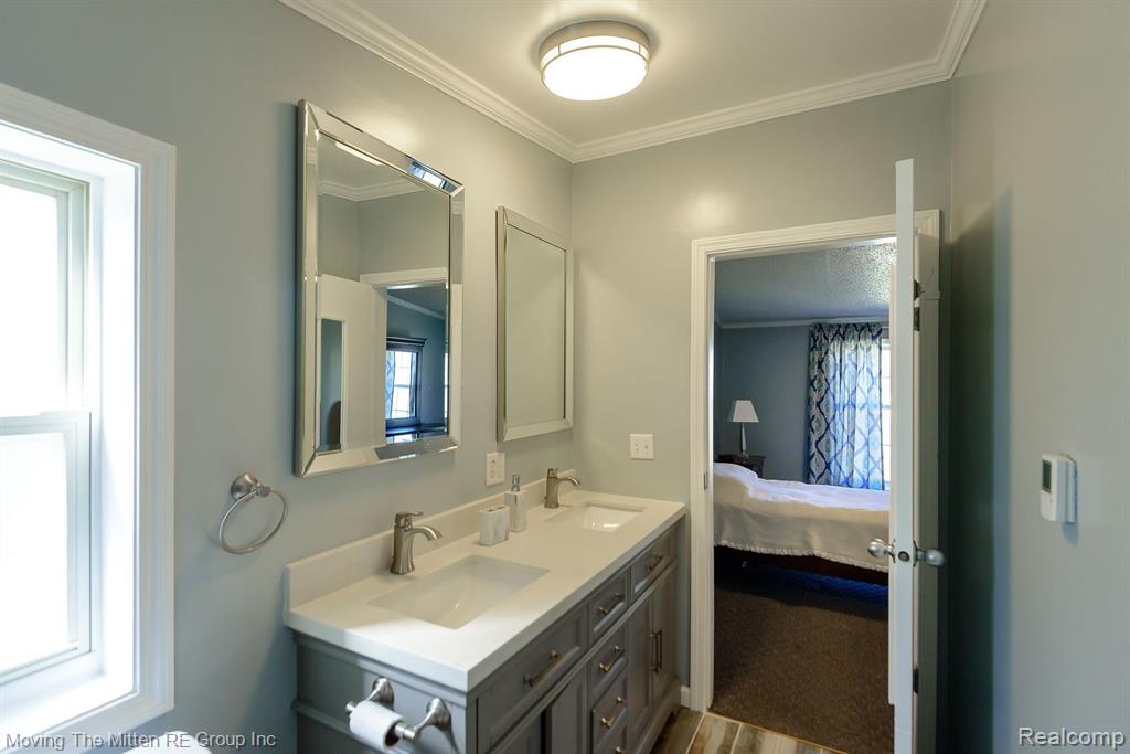 42 N BIGGS Street, Belleville, MI 48111 — Photo 19