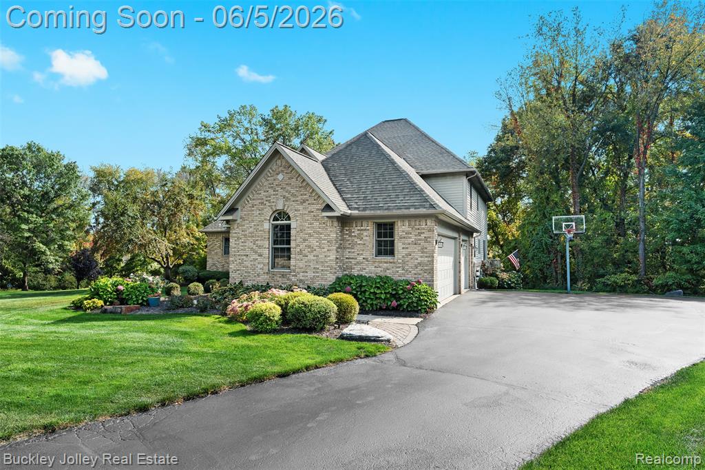 1889 Sharp Sand Circle, Brighton, MI 48114 — Photo 36