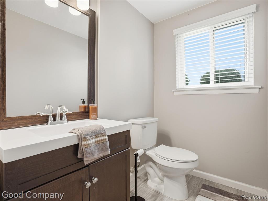 7371 Edinborough, West Bloomfield, MI — Photo 46