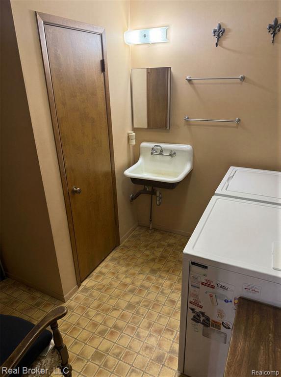 1802 N Elba Road, Lapeer, MI 48446 — Photo 22