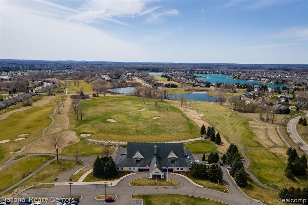 527 SOUTHSHORE Drive, Oxford, MI 48371 — Photo 56