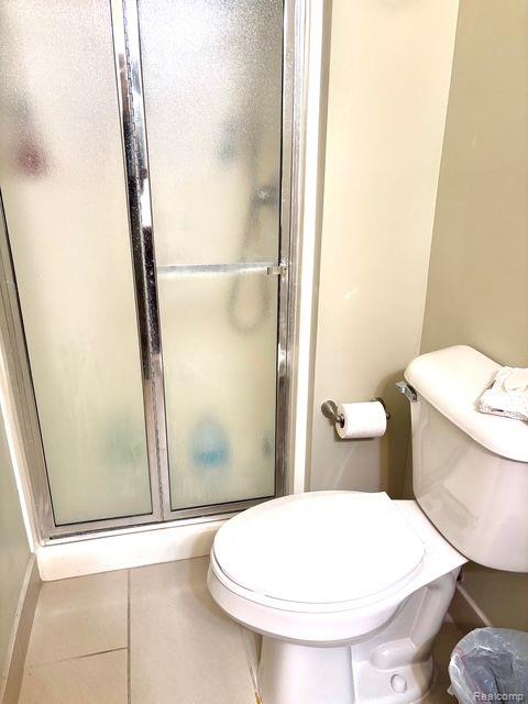 32080 GRAND RIVER Avenue, 82, Farmington, MI 48336 — Photo 11
