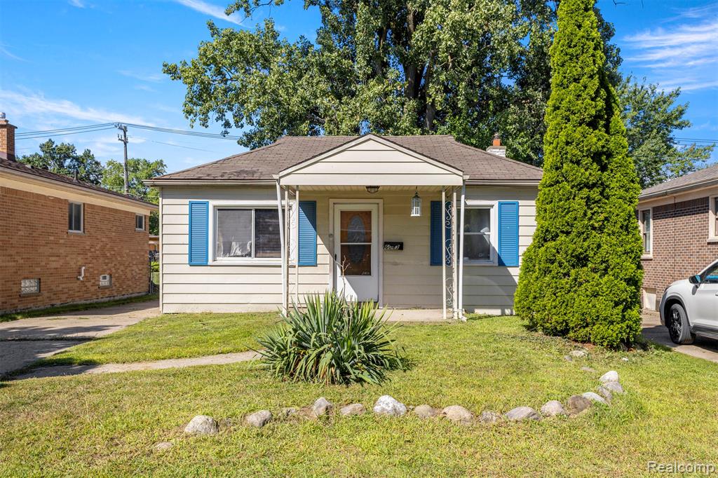 6043 N Vernon Street, Dearborn Heights, MI 48127 — Photo 2