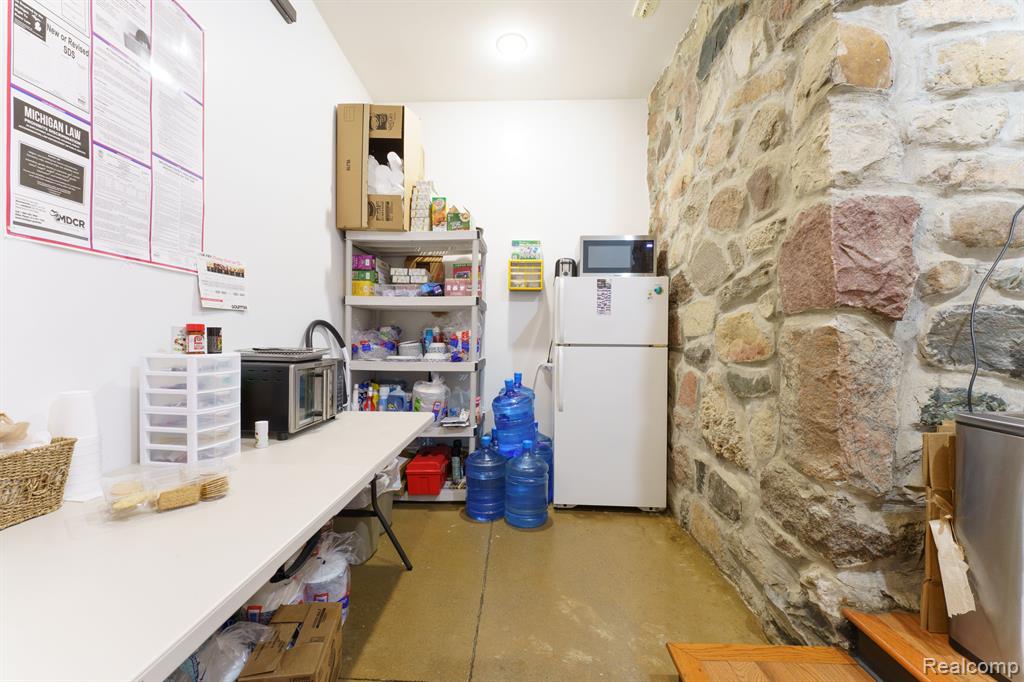 51 Chilson Road, Howell, MI 48843 — Photo 31