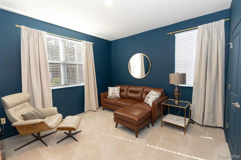 224 Jotham Avenue, Auburn Hills, MI 48326 — Photo 16