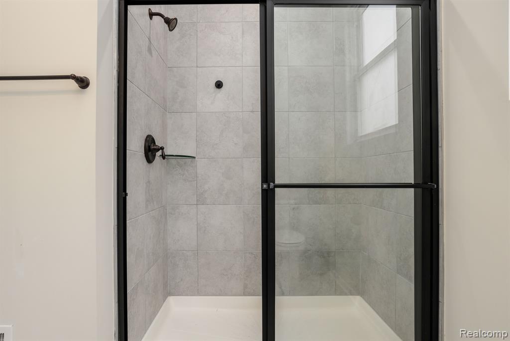 4122 AVERY Road, Lake Orion, MI — Photo 19