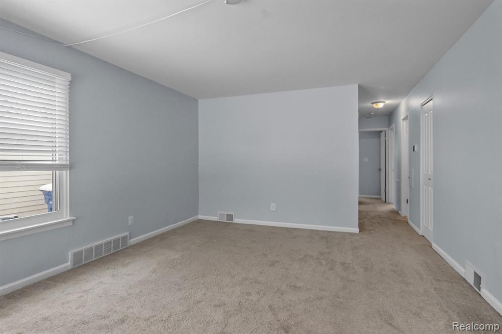 456 S Hawthorne Street, Westland, MI 48186 — Photo 6
