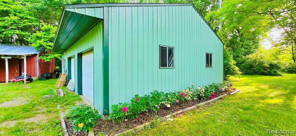 16744 Arnold Road, Gregory, MI 48137 — Photo 9