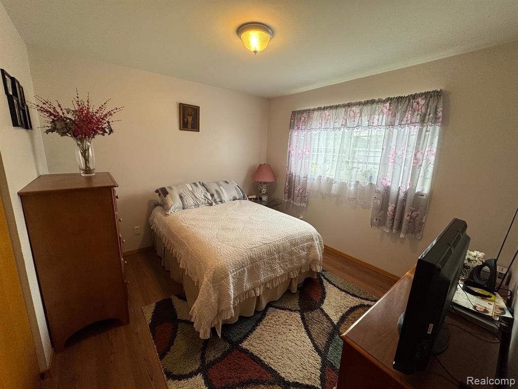 8612 CHRISTINE Street, Warren, MI 48093 — Photo 14
