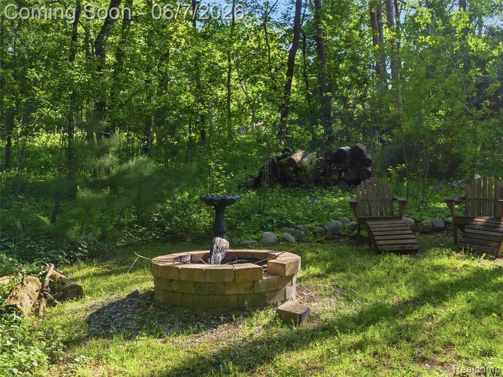 202 Nakomis Trail, Lake Orion, MI 48362 — Photo 76