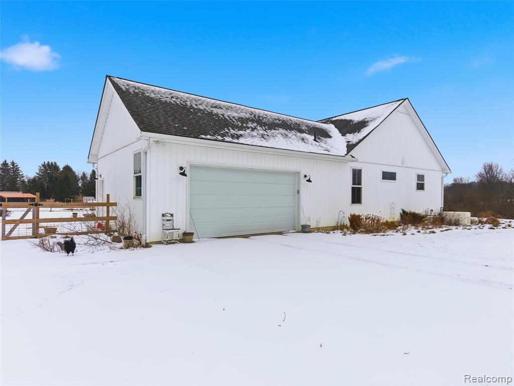 7197 Lyons Road, Imlay City, MI 48444 — Photo 44