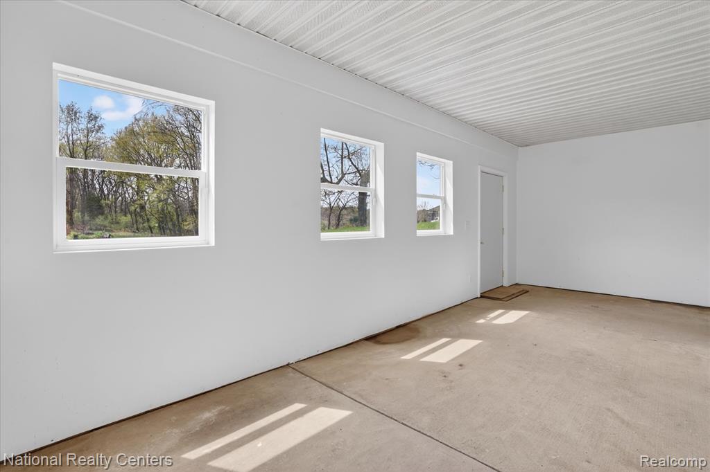 11277 Phal Road S, Grass Lake, MI 49240 — Photo 26