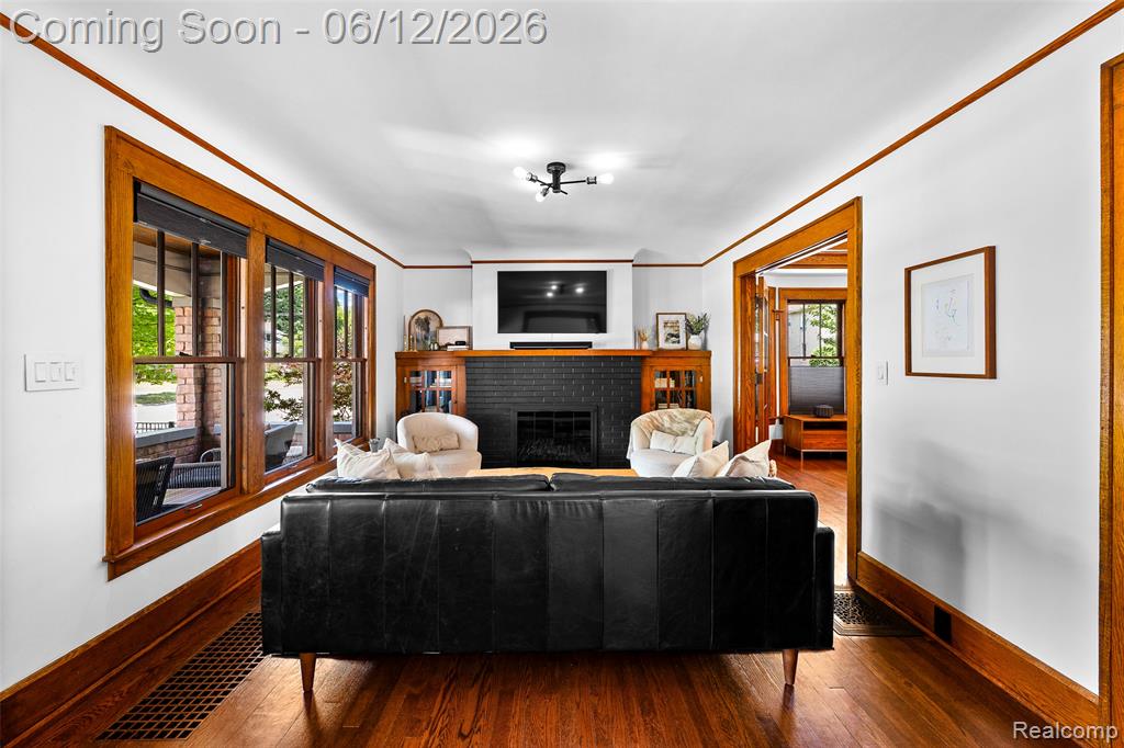 728 N Washington Avenue, Royal Oak, MI 48067 — Photo 12