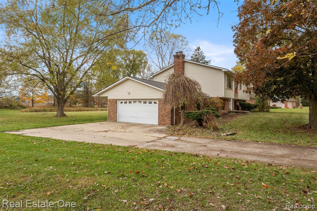 5122 Elizabeth Lane, Almont, MI 48003 — Photo 7