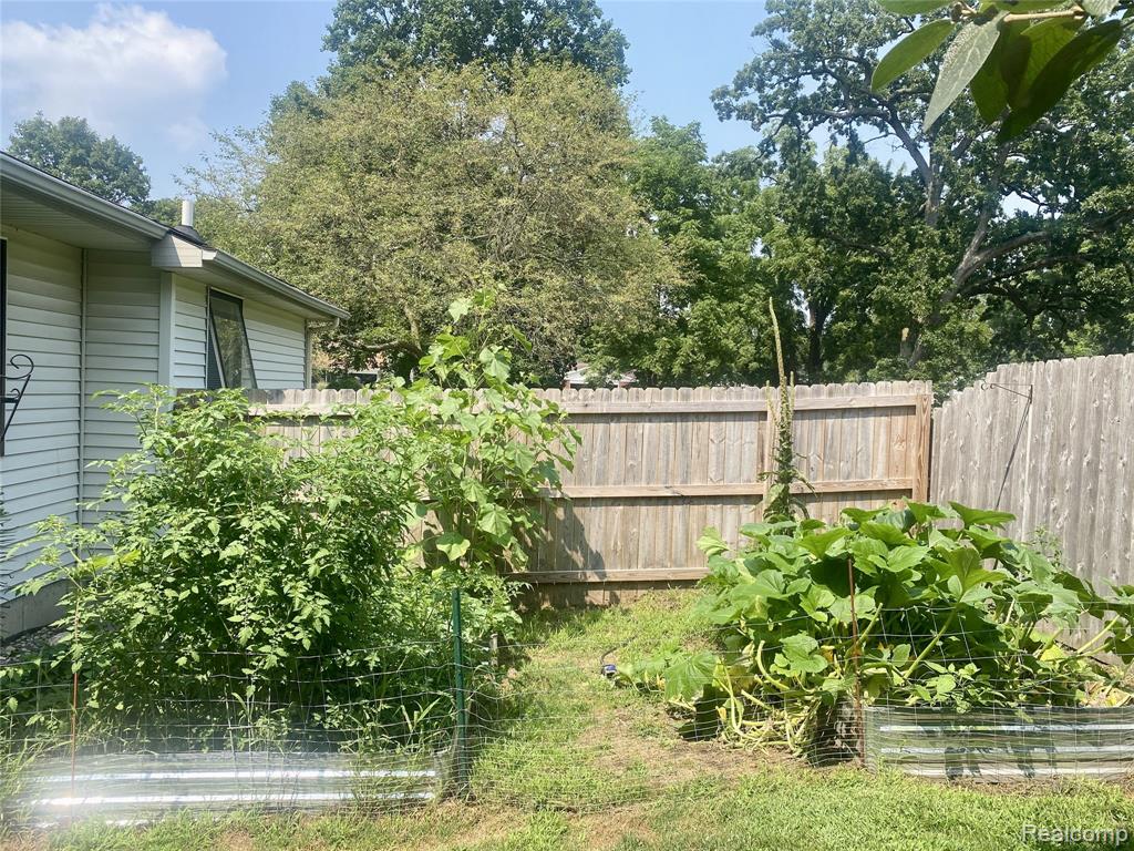 2101 W U Avenue, Schoolcraft, MI 49087 — Photo 15