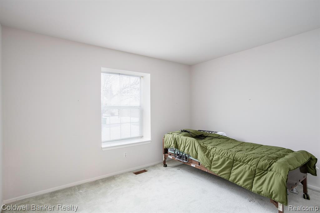 2110 Pleasant Drive, 46, Commerce Twp, MI 48390 — Photo 4