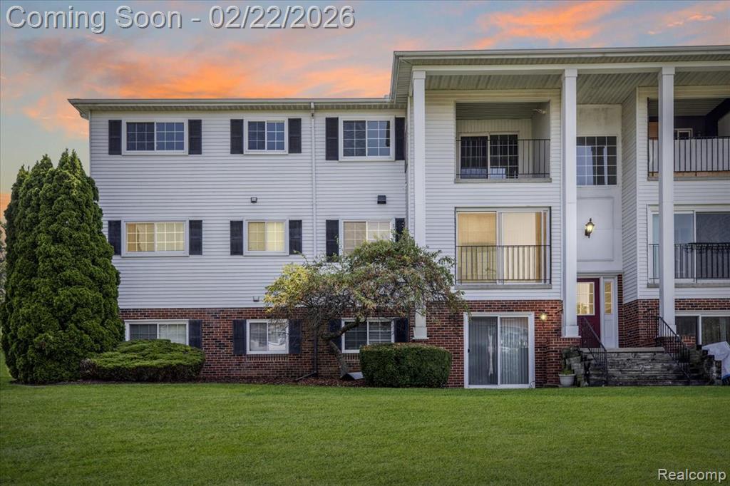 440 BALDWIN Avenue, 63, Rochester, MI 48307 — Photo 2