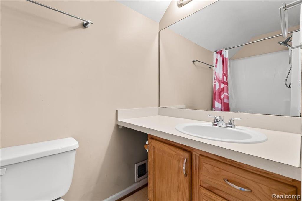 3864 HUNTERS WAY, Canton, MI 48188 — Photo 18