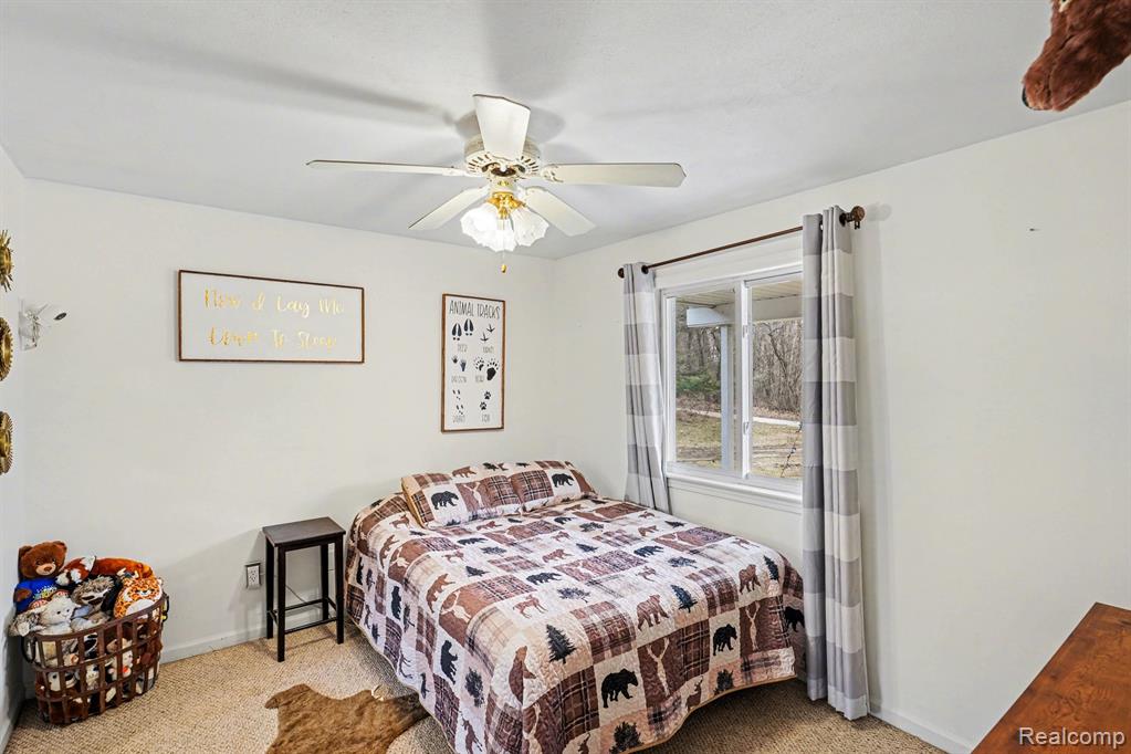 90 S Elm Grove Road, Lapeer, MI 48446 — Photo 8