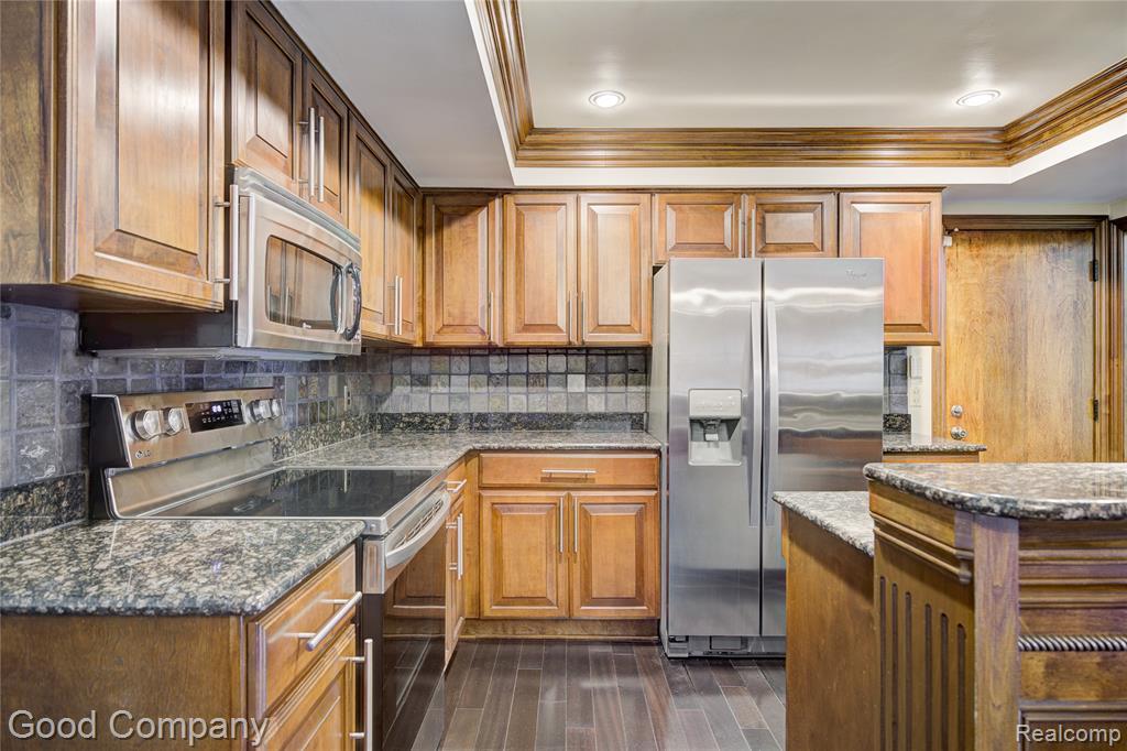 53400 Tundra Drive, Shelby Twp, MI 48316 — Photo 17