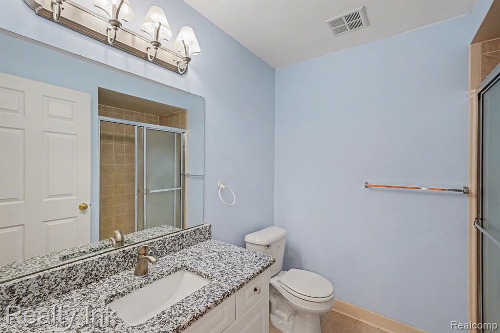 3399 Tremonte Circle S, Rochester, MI 48306 — Photo 8