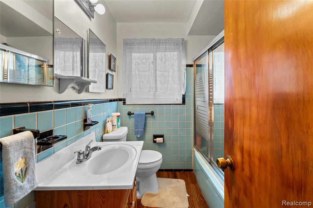 4402 Vassar Street, Dearborn Heights, MI 48125 — Photo 9