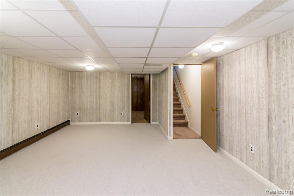 61047 Heritage Blvd, South Lyon, MI 48178 — Photo 21