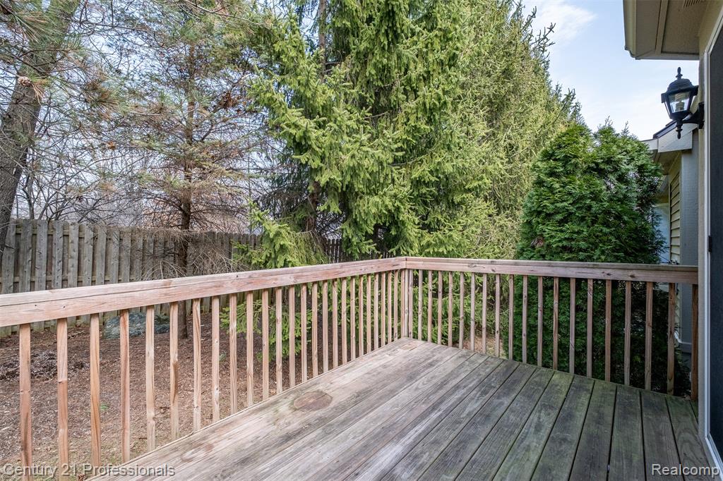 3901 Arbor Drive, Auburn Hills, MI 48326 — Photo 42