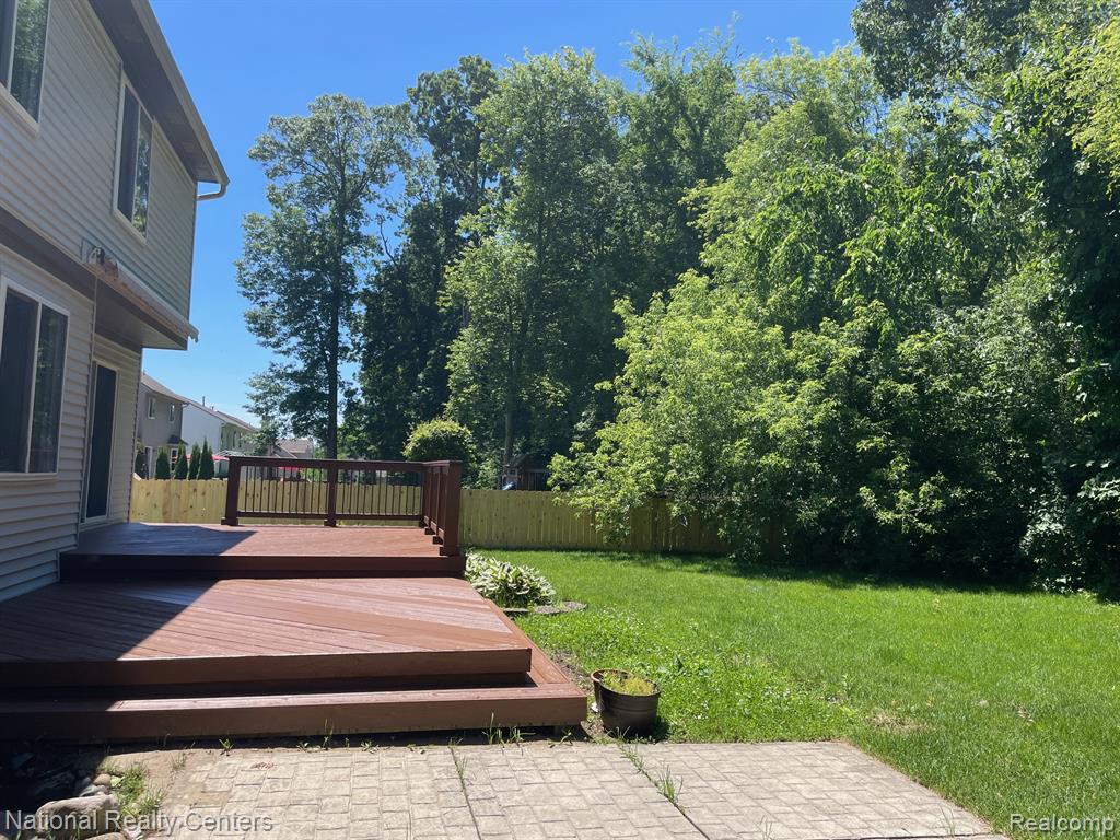 9780 David Lane, White Lake, MI — Photo 20