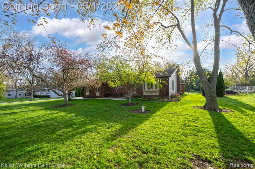 4805 Meadowbrook Lane, Lake Orion, MI — Photo 23