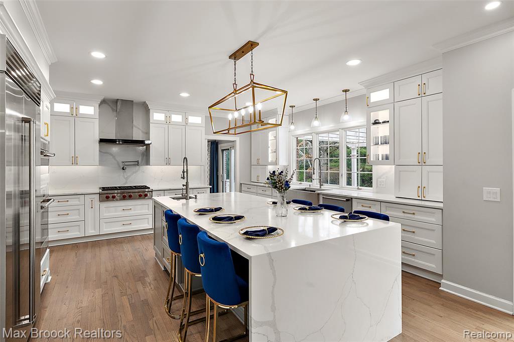 945 Wellsley Court, Bloomfield Hills, MI 48304 — Photo 9