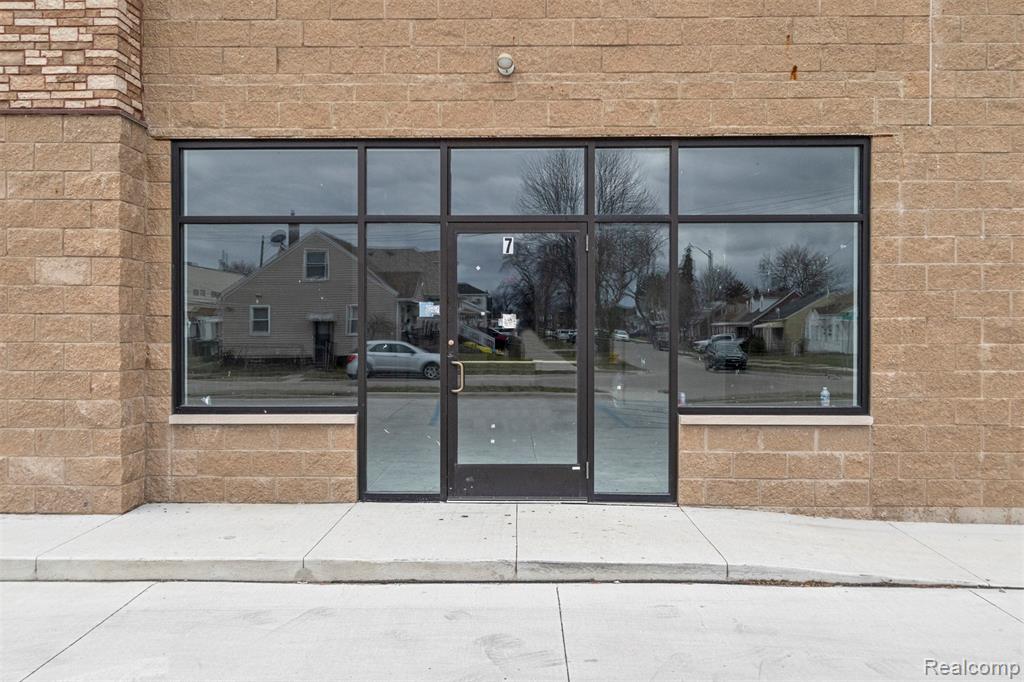 7600 Greenfield Road, Dearborn, MI 48126 — Photo 5