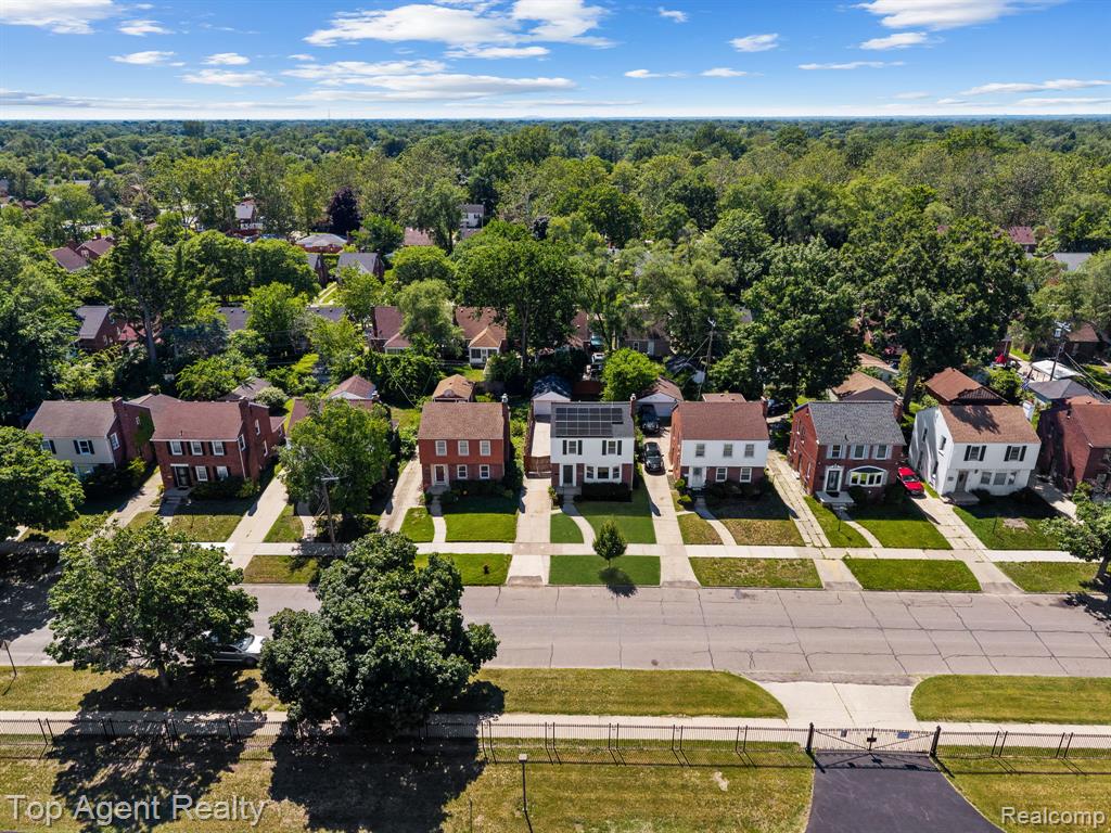 17585 Faust Avenue, Detroit, MI 48219 — Photo 47