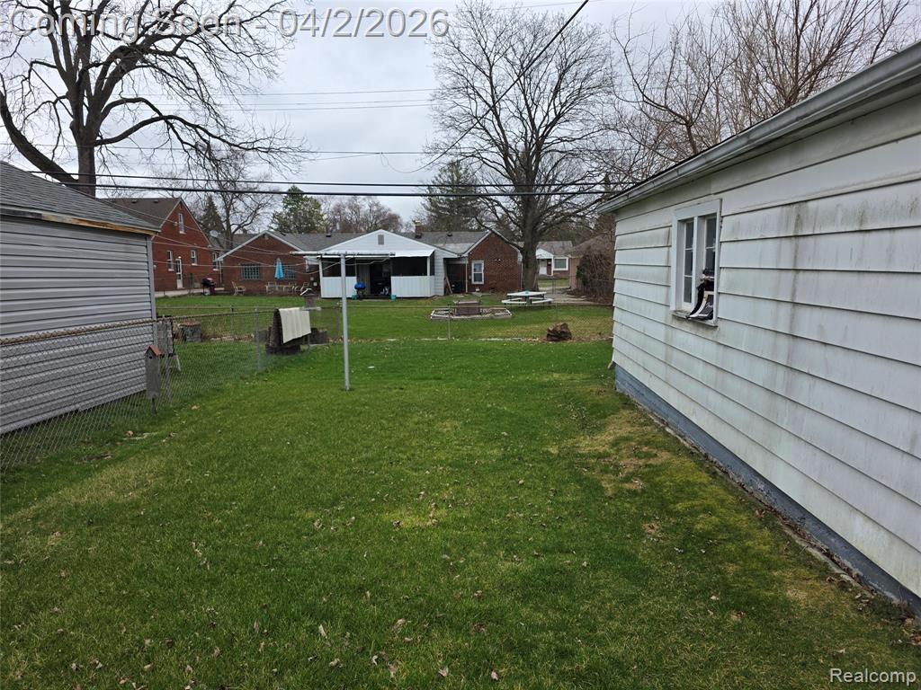 9960 Rockland, Redford, MI 48239 — Photo 8