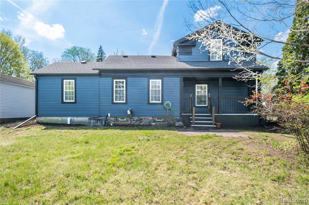 227 Emily Street, Flushing, MI 48433 — Photo 25