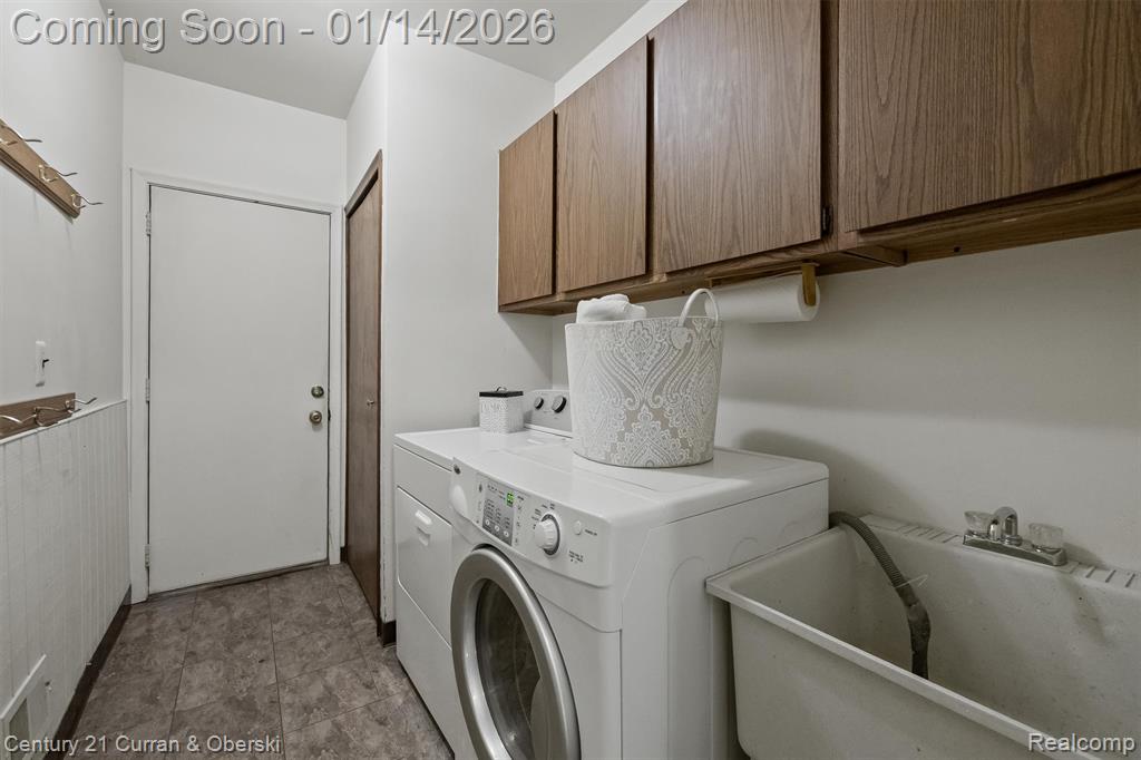 43867 Galway Drive, Novi, MI 48167 — Photo 25