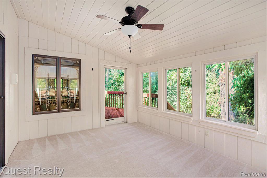 5780 Point Of The Woods Drive, West Bloomfield, MI 48324 — Photo 20