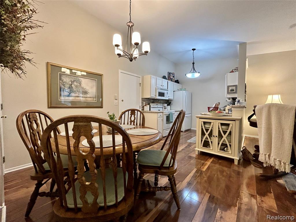 9545 Woodside Circle, Grand Blanc, MI 48439 — Photo 15