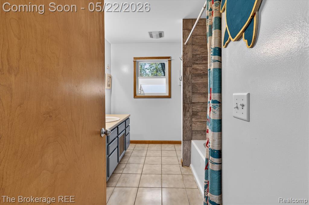 1029 Crestlane Drive, Saginaw, MI 48601 — Photo 20