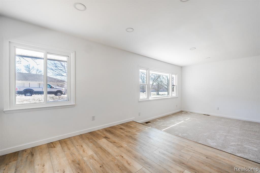 1661 Winthrop Road, Bloomfield Hills, MI 48302 — Photo 21
