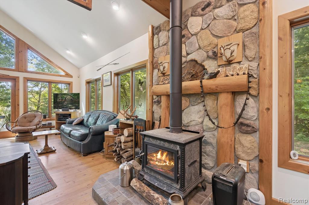 267 W Barnes Lake Road, Columbiaville, MI 48421 — Photo 10