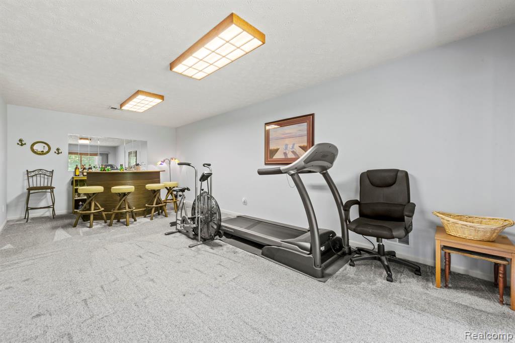 6687 Ridgeview Drive, Clarkston, MI — Photo 34