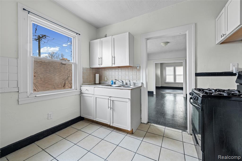 5510, 5512 WHITFIELD Street, Detroit, MI 48204 — Photo 13