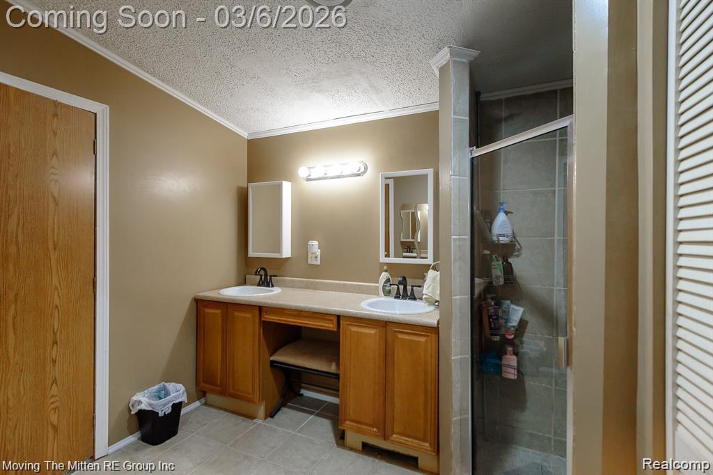 18555 Elwell Road, Belleville, MI 48111 — Photo 19